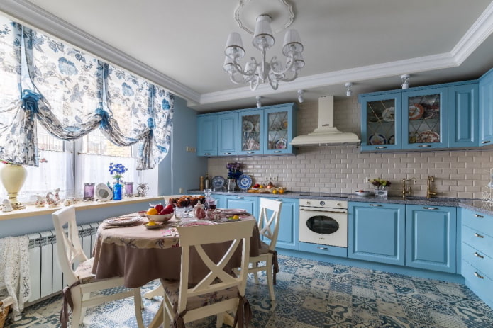 французские шторы в кухне французские шторы в кухне