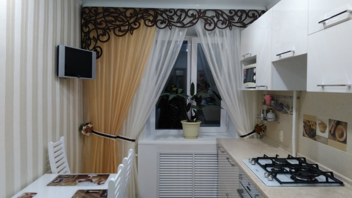 тюль с ламбрекеном на кухне тюль с ламбрекеном на кухне